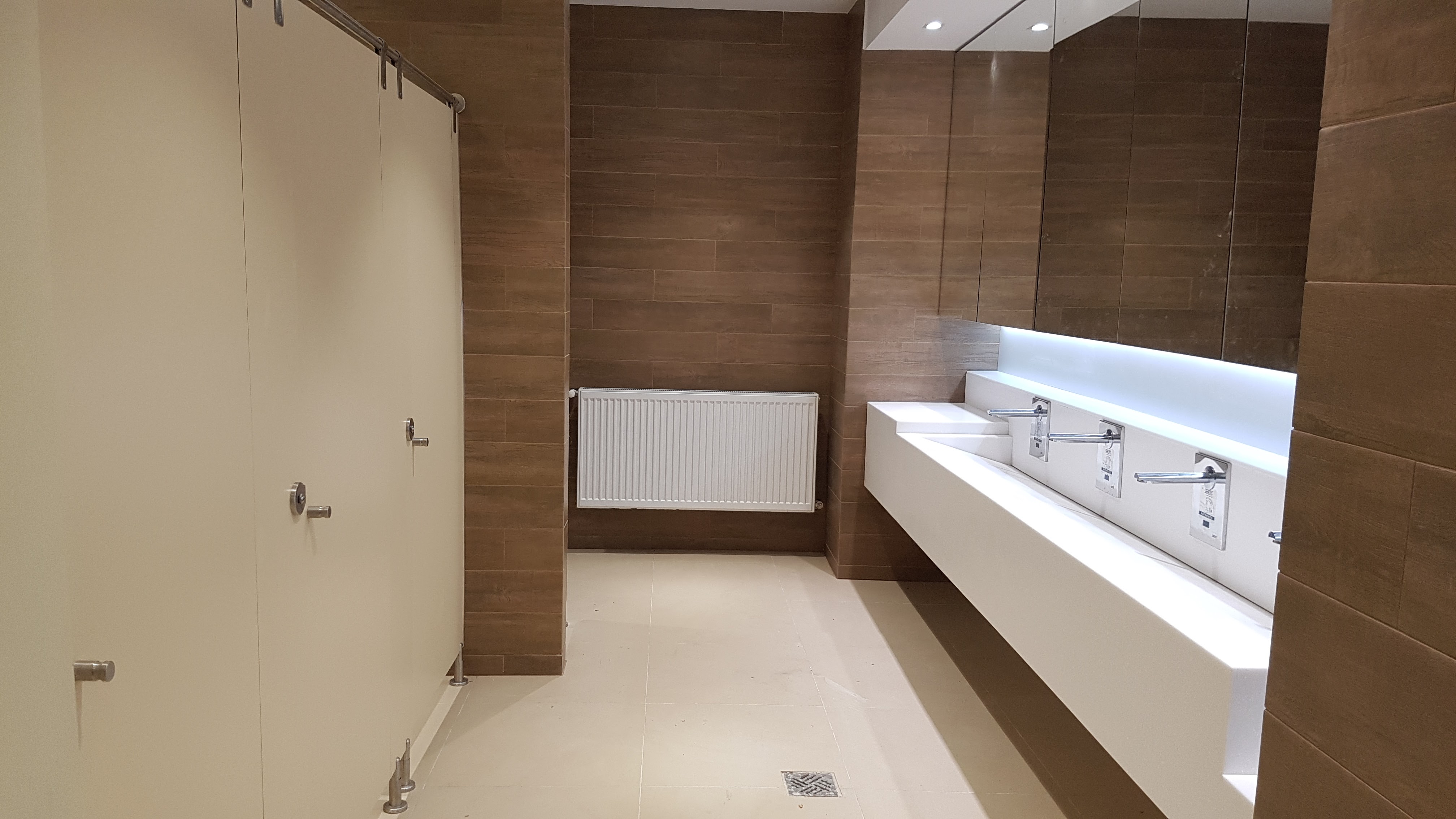 bai tomis constanta 1